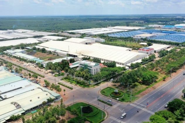 Bán 5000m2 đất trong khu công nghiệp Âu Lâu, Yên Bái